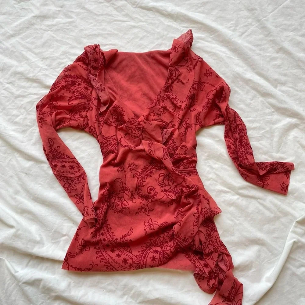 The Limited Hot Pink and Red Paisley Floral Ruffle Long Sleeve 3/4 FairyTop